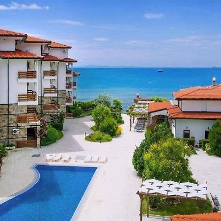 Robinson Beach Apartments Elenite Buitenkant foto