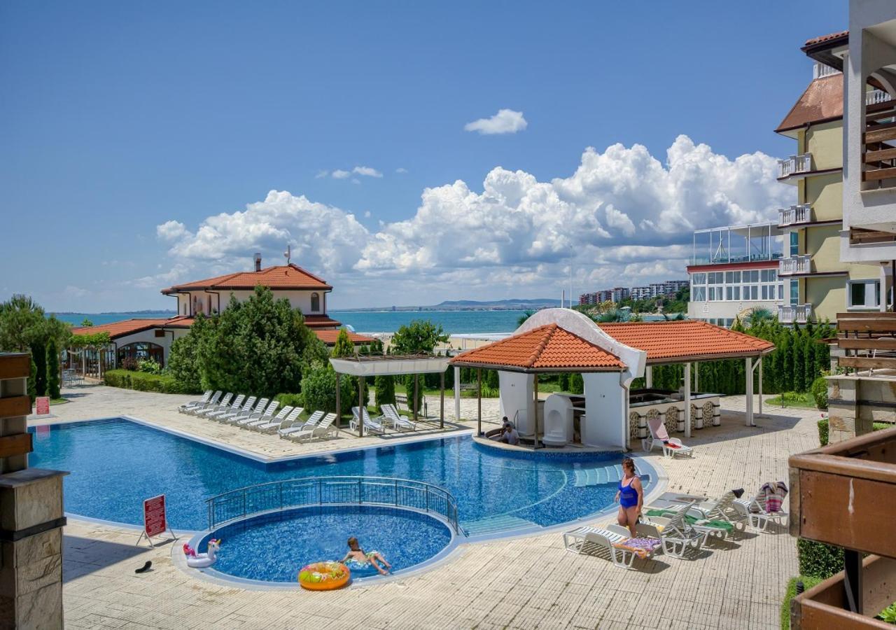 Robinson Beach Apartments Elenite Buitenkant foto