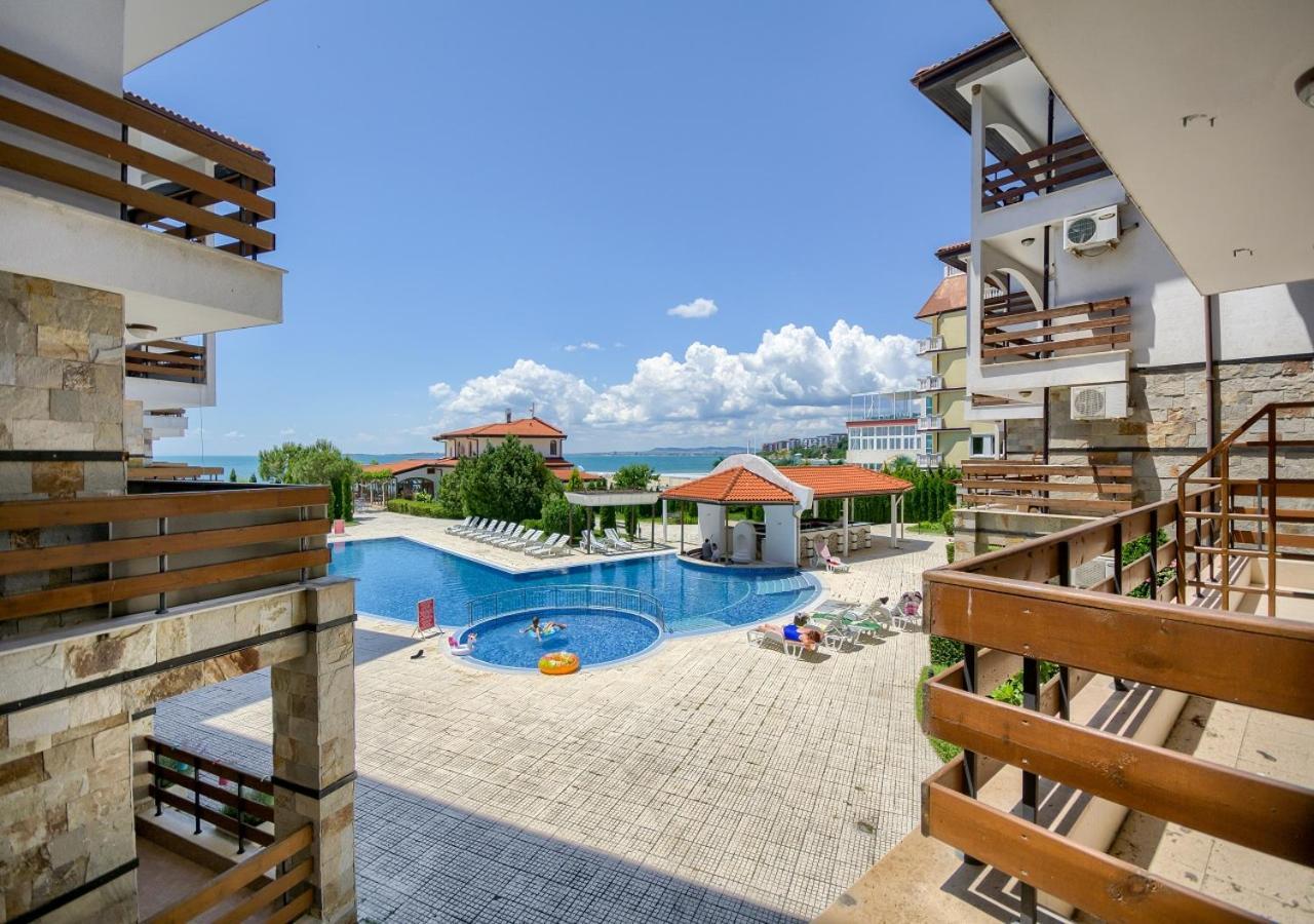 Robinson Beach Apartments Elenite Buitenkant foto